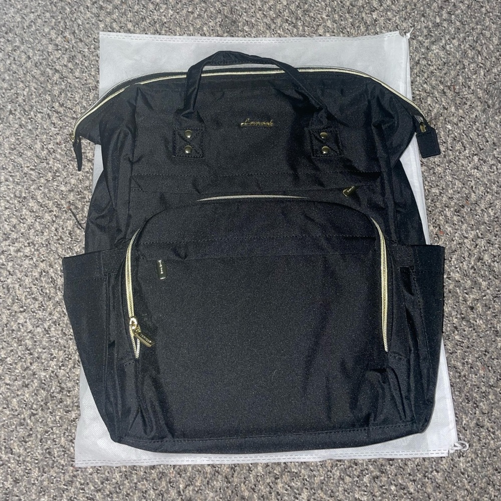 Lovevook travel backpack black
